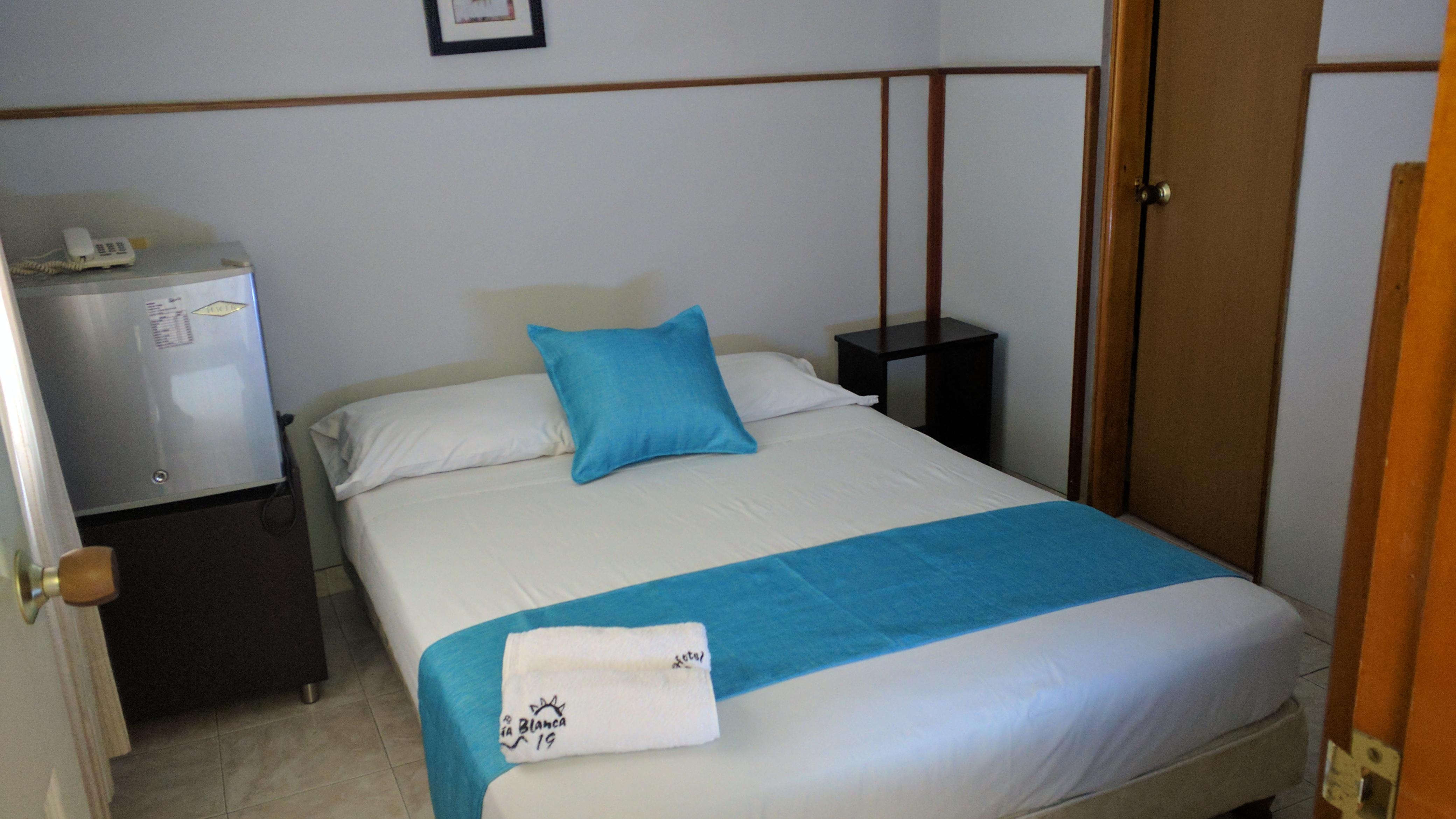Hotel Bahia Blanca Santa Marta Frente Al Mar Buitenkant foto